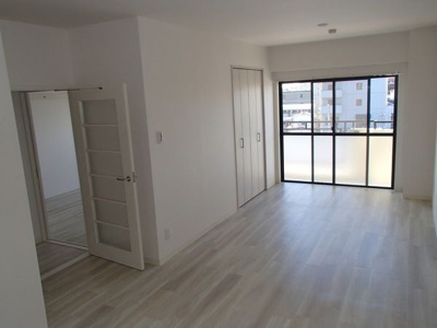 【居間・リビング】 | マウイハイツ