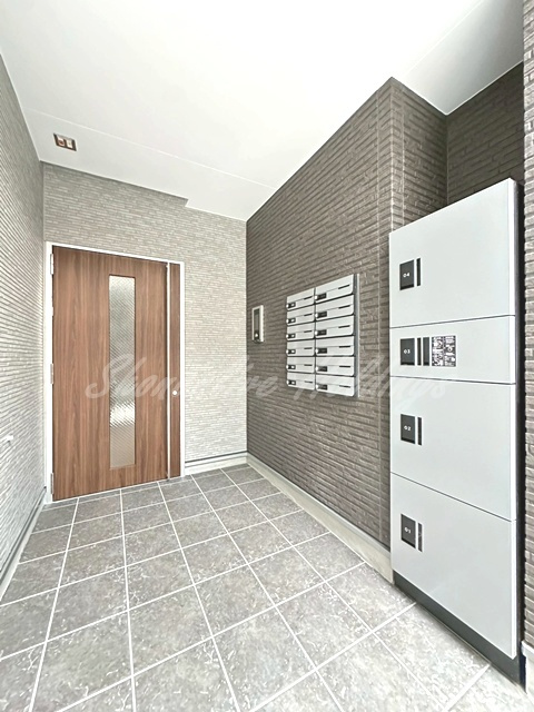 REGALEST 藤沢本町のエントランス