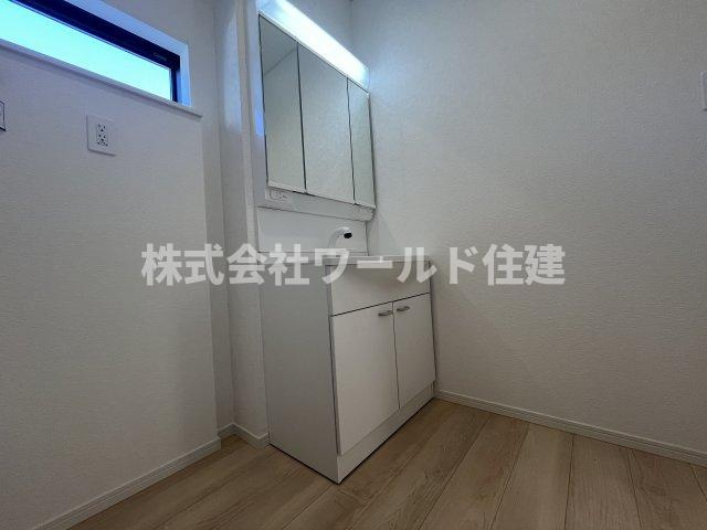 飯能市双柳第40の独立洗面台