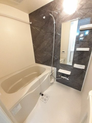 【浴室】 | ラルーチェ畠敷　Ⅱ