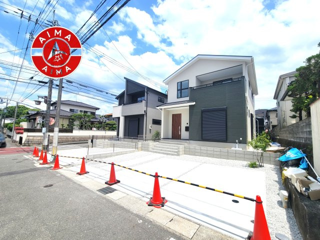 太宰府市五条6丁目第3-2棟（2号棟）の前面道路含む現地写真|見学の時間などお気軽にお問い合わせ下さい。