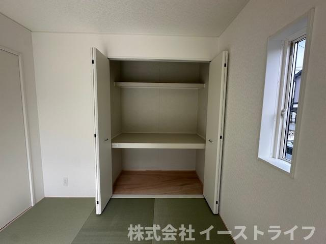 【新築戸建】　いわき市内郷内町第7　全1棟の収納|同社施工写真　和室には押入れが付いてるので、来客用の布団も収納できます！
