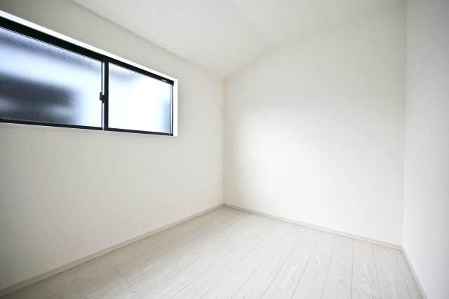 テラシエ浜甲子園1丁目新築一戸建て│4LDK+駐車２台可の洋室|2階洋室4.3帖。