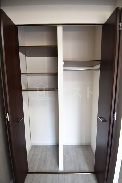 大阪市西区新町４丁目の賃貸マンションの収納