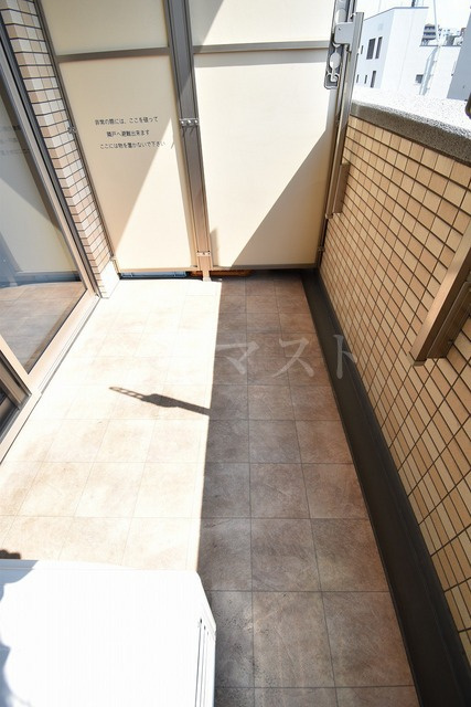 大阪市西区新町４丁目の賃貸マンションのバルコニー