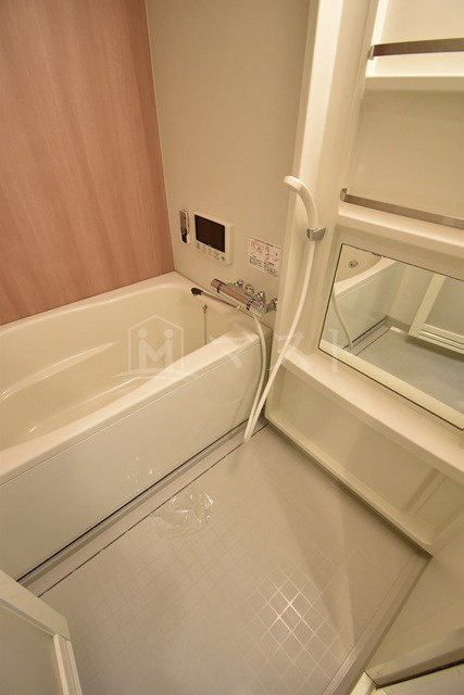 大阪市西区新町４丁目の賃貸マンションの浴室