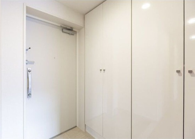 【玄関】 | BluRock大鳥居