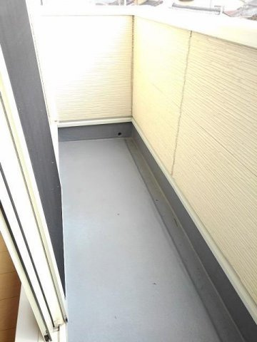 ベル　セレーノ　Ｂ棟のバルコニー|暖かな日差しのふりそそぐバルコニー