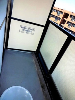 【バルコニー】 | ルーチェⅡ番館 | ＊イメージ　同物件・反転タイプの写真