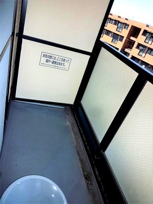 【バルコニー】 | ルーチェⅡ番館 | ＊イメージ　同物件・反転タイプの写真