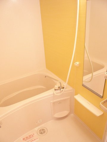 グランコート　Ⅱの浴室|落ち着いた空間のお風呂です