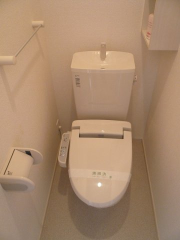 グランコート　Ⅱのトイレ|シンプルで使いやすいトイレです
