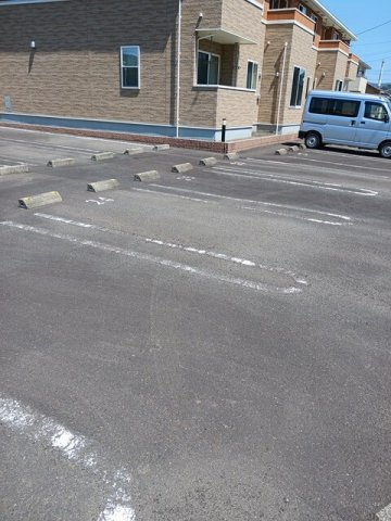 フェリース・なごみ　Ⅲの駐車場|駐車場です