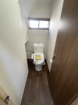 【トイレ】 | 真岡市久下田3DK中古住宅 | 一階トイレ