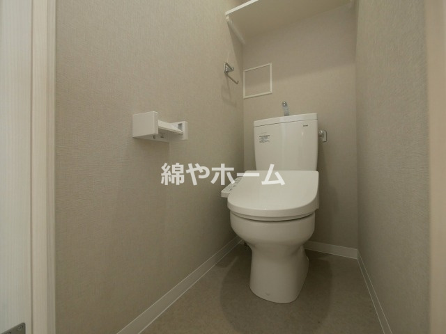 ウェルホームズ住吉大社のトイレ|落ち着いた色調のトイレです