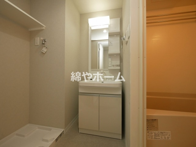 ウェルホームズ住吉大社の洗面所|ゆったりとスペースのある洗面所