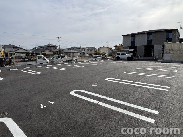 ヒカルサ藤枝高柳Ⅰの駐車場