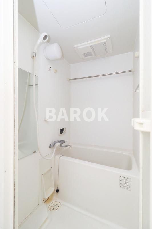 福岡市中央区港３丁目の賃貸マンションの浴室