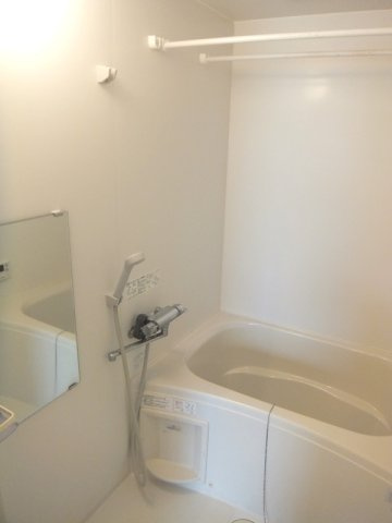 グランポルタ　ソシガヤの浴室