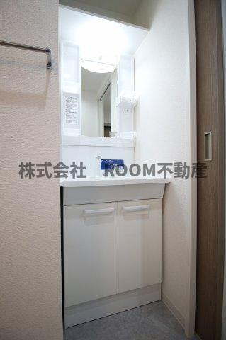 Green Terrace Toshimi（グリーンテラストシミ））の洗面所|広い洗面スペース