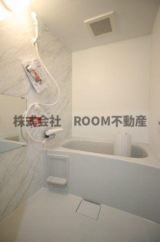 Green Terrace Toshimi（グリーンテラストシミ））の浴室|コンパクトで使いやすいお風呂です