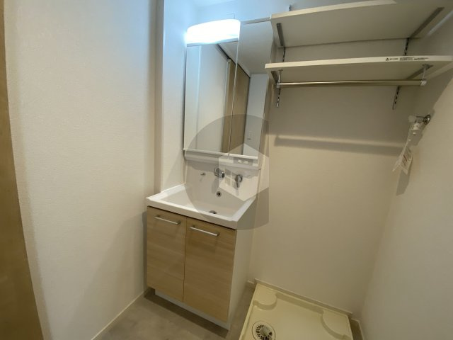 ムーンヒルズ大阪の独立洗面台