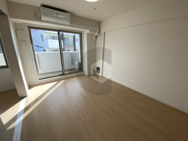 ムーンヒルズ大阪の洋室