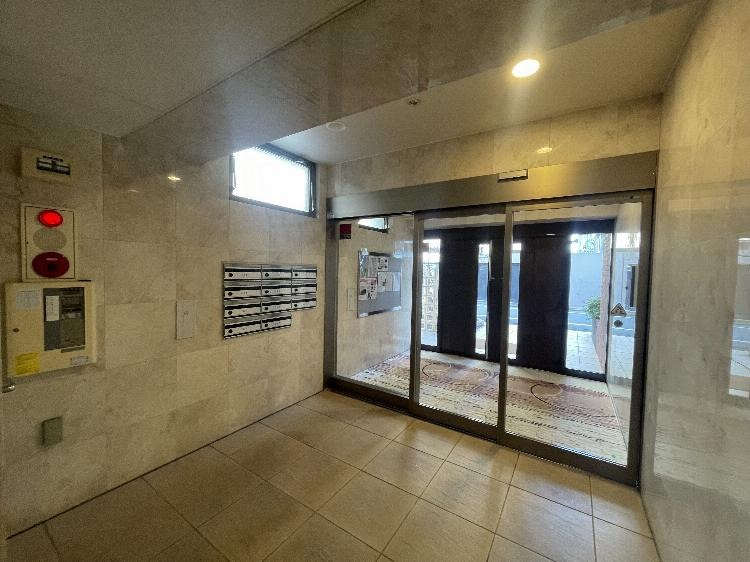 福岡市早良区室見４丁目の賃貸マンションのロビー|物件の画像12