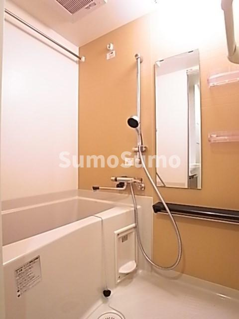 TOYOTOMi STAY　Premium 神戸湊川公園の浴室|日々の暮らしに欠かせないお風呂です