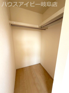 【収納】 | 本巣市下真桑平屋の新築建売全3棟！長期優良住宅！耐震等級3・住宅性能評価書取得！お車並列3台可能！ | 本巣市下真桑平屋の新築建売全3棟！長期優良住宅！耐震等級3・住宅性能評価書取得！お車並列3台可能！