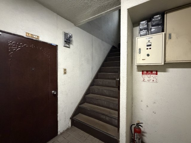 メゾン竹のエントランス