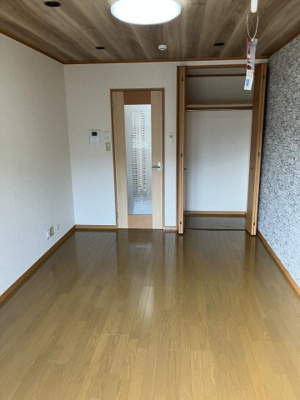 【洋室】 | シャトーブリリアント