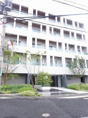 ルフレ　グランデ川口の外観