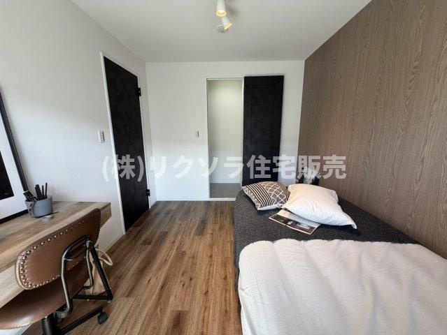 香里三井EG住宅の子供部屋|ベッドもついております♪
■物件内覧・資金計画相談・住宅ローン相談、リフォーム相談、お問合せ受付中■
※当日・翌日のご内覧、ご相談はお電話でのお問合せがスムーズです！