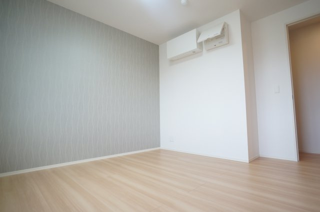 サンティエの洋室