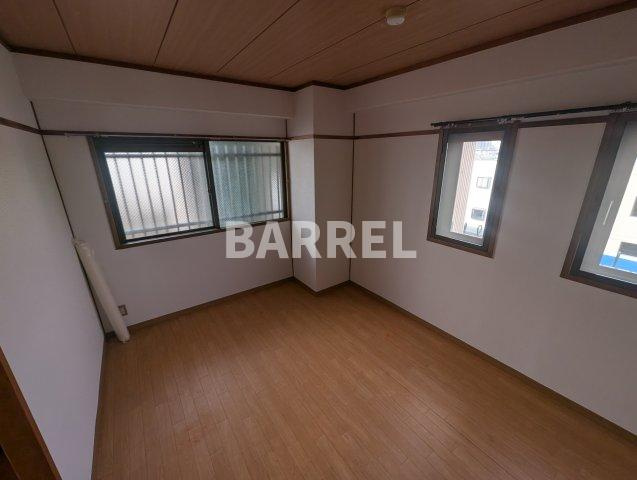 エスポワールコナカビルの寝室