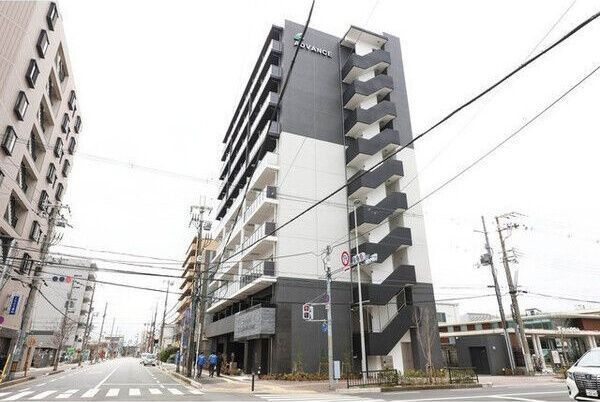 アドバンス江坂東デパール