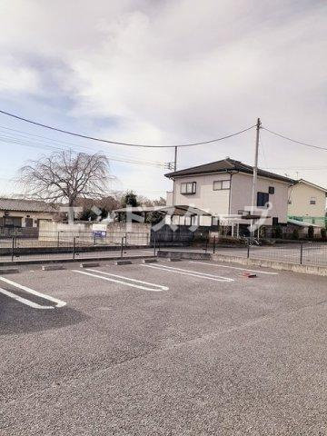 アルバ　３の駐車場|高崎、前橋のお部屋探しはエンドスケープまで！お客様の理想お聞かせ下さい♪