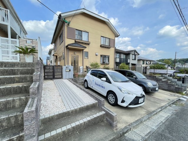 シティタウン朱雀の駐車場