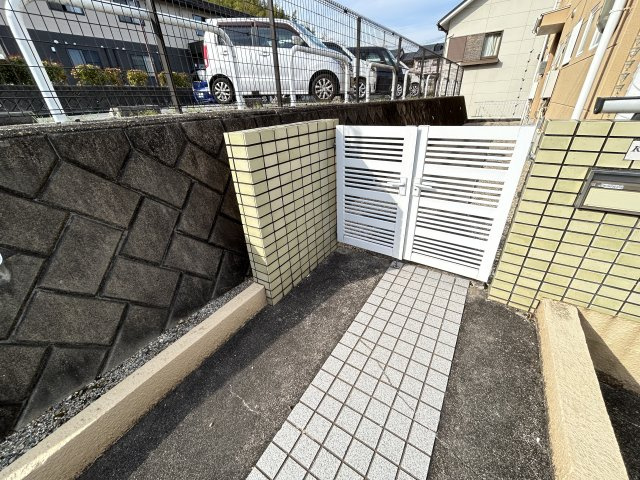 シティタウン朱雀の駐車場