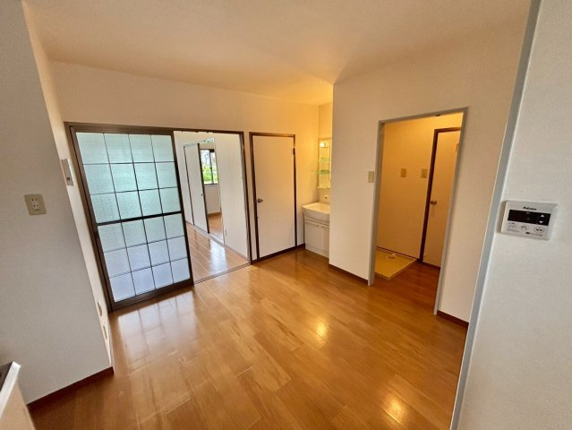 ファミィール北条の居間・リビング