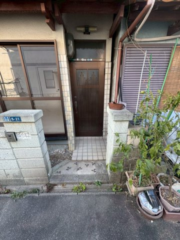 【エントランス】 | 寺川5丁目貸家