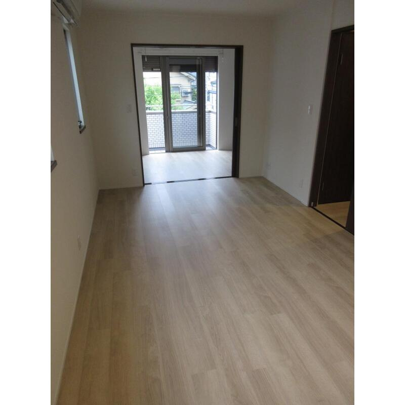 ユアメゾン睦町の居間・リビング|9帖のリビング☆