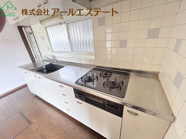 加古川市平岡町一色西1丁目　　山陽電鉄「別府駅」徒歩16分のキッチン