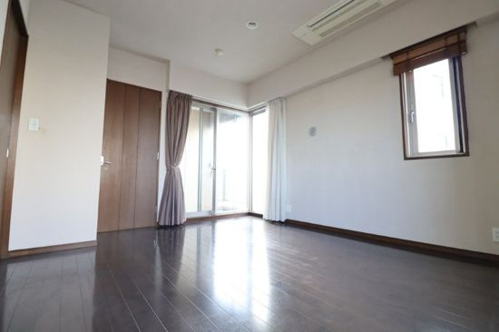 コリーヌ代官山