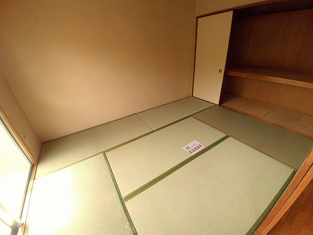 カーサベガの和室