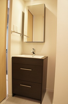 リブリ・白山WESTの独立洗面台