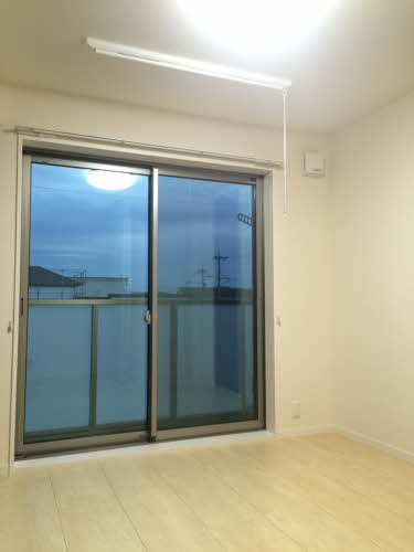 熊本市南区田井島３丁目の賃貸マンションの洋室