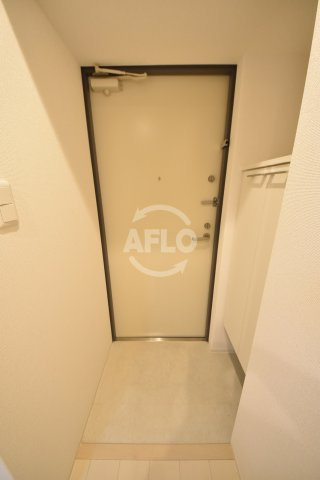 APRILE南森町の玄関|APRILE南森町（旧名：アスール南森町）　玄関