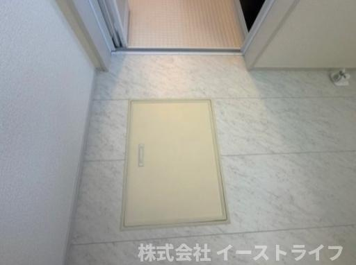 【新築戸建】　いわき市平倉前1期　全3棟の収納|同社施工写真　床下収納もあります